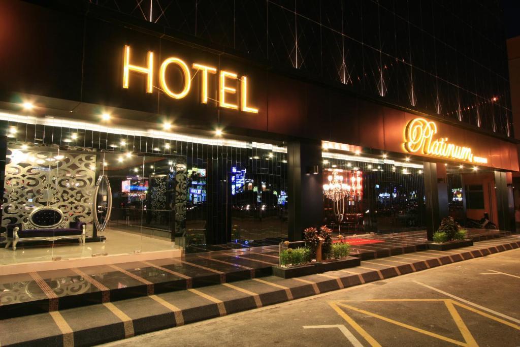 Artz Hotel Johor Bahru Extérieur photo